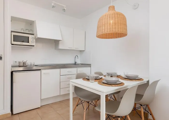 Baulo Mar Готель